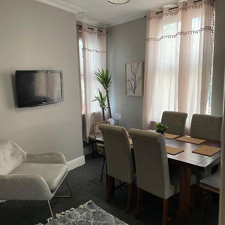 Perfect For Large Groups, Sleeps 15 Close To City Centre Sheffield Eksteriør bilde